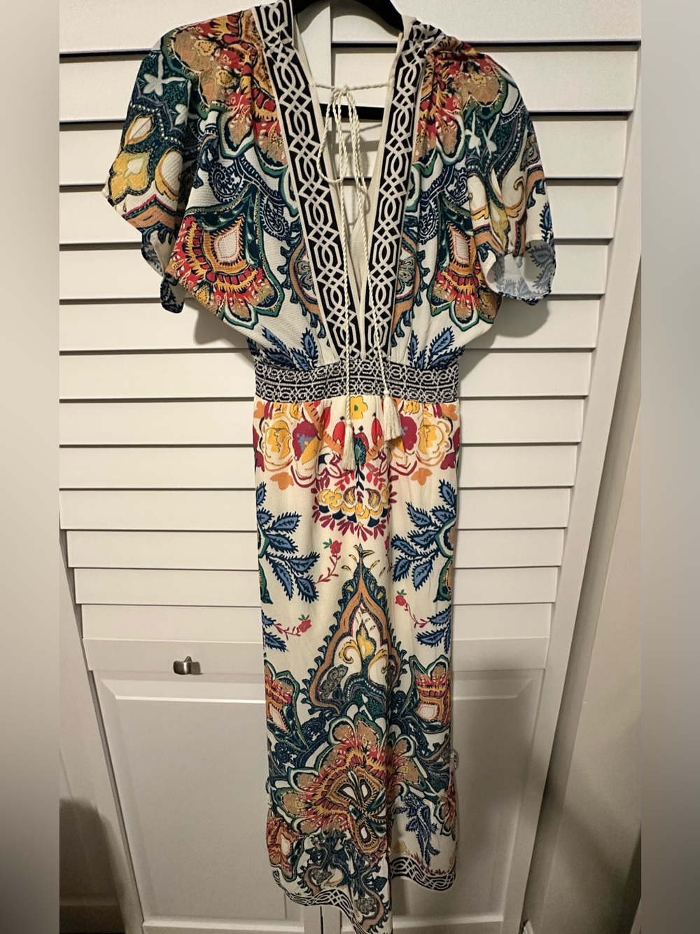 Boho V-Neck Maxi Dress in Cream with Multicolor Paisley